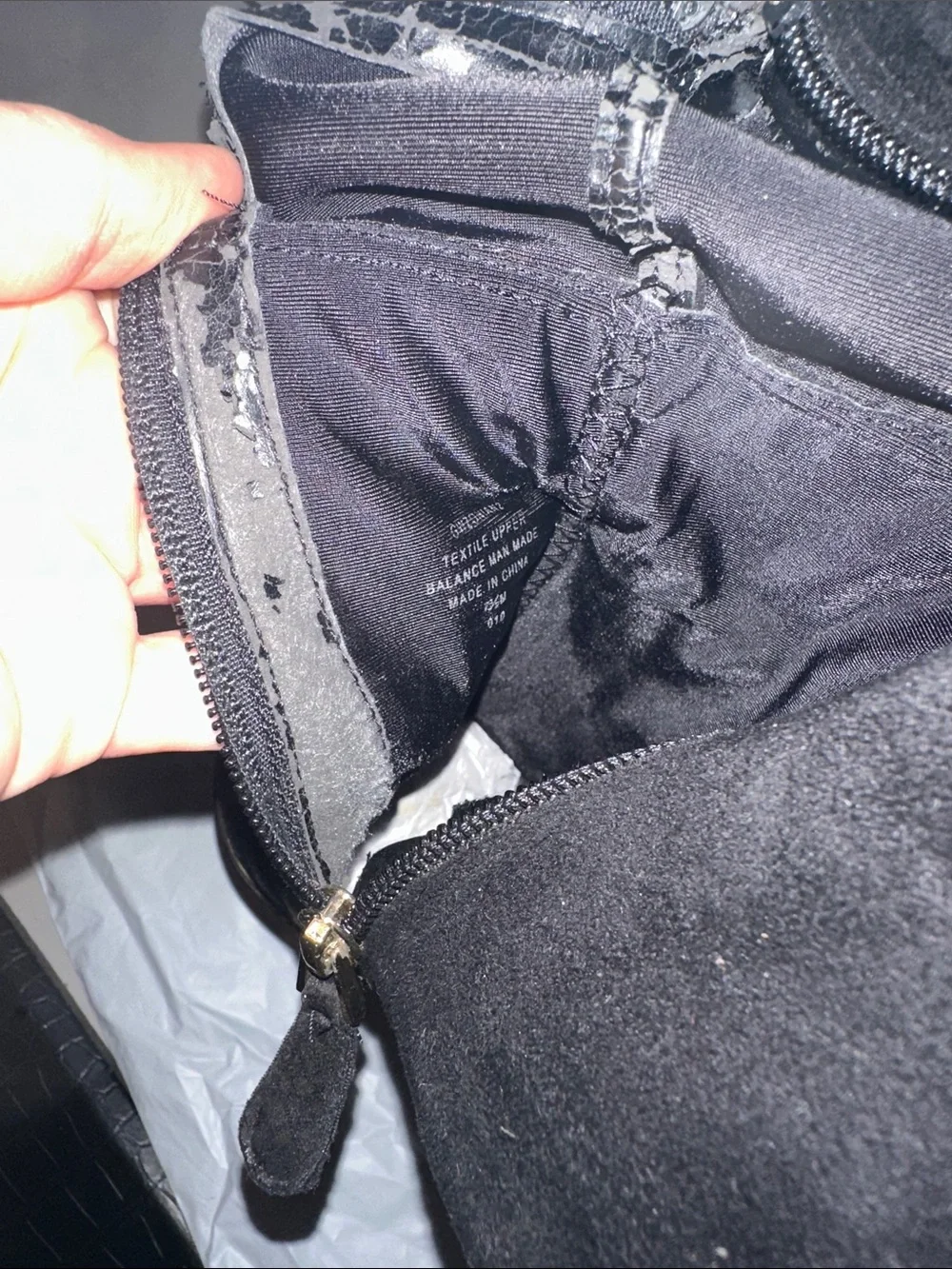 Guess elegant black